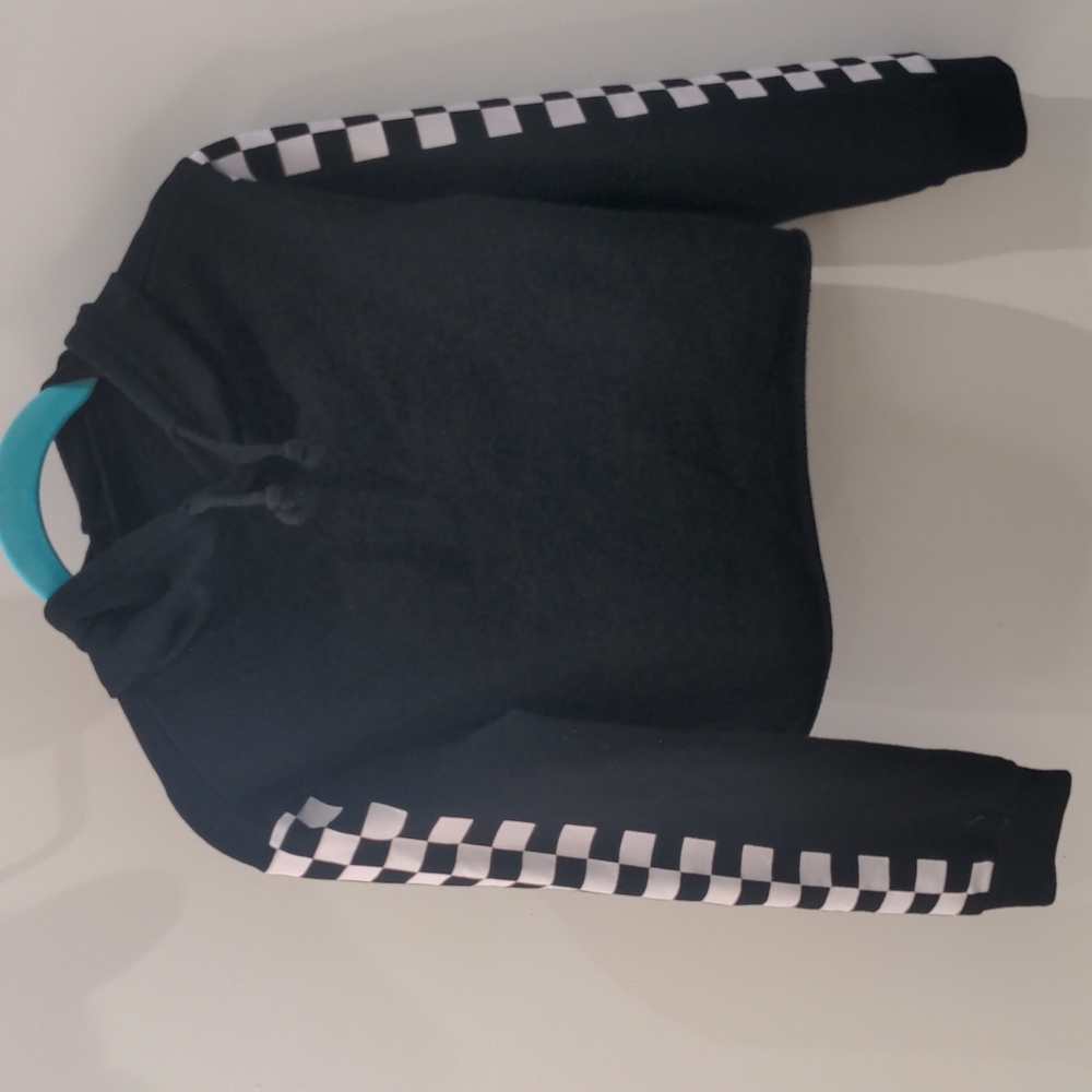 Black cropped hoodie